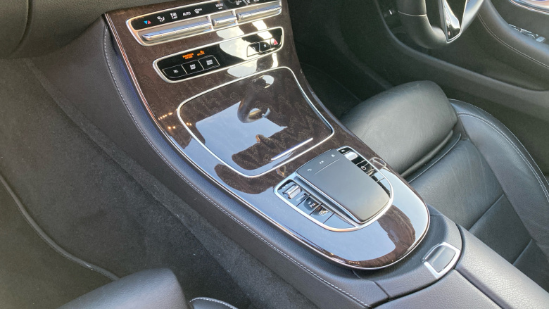 Mercedes-Benz E-Class E300e AMG Line Edition 4dr 9G-Tronic Saloon